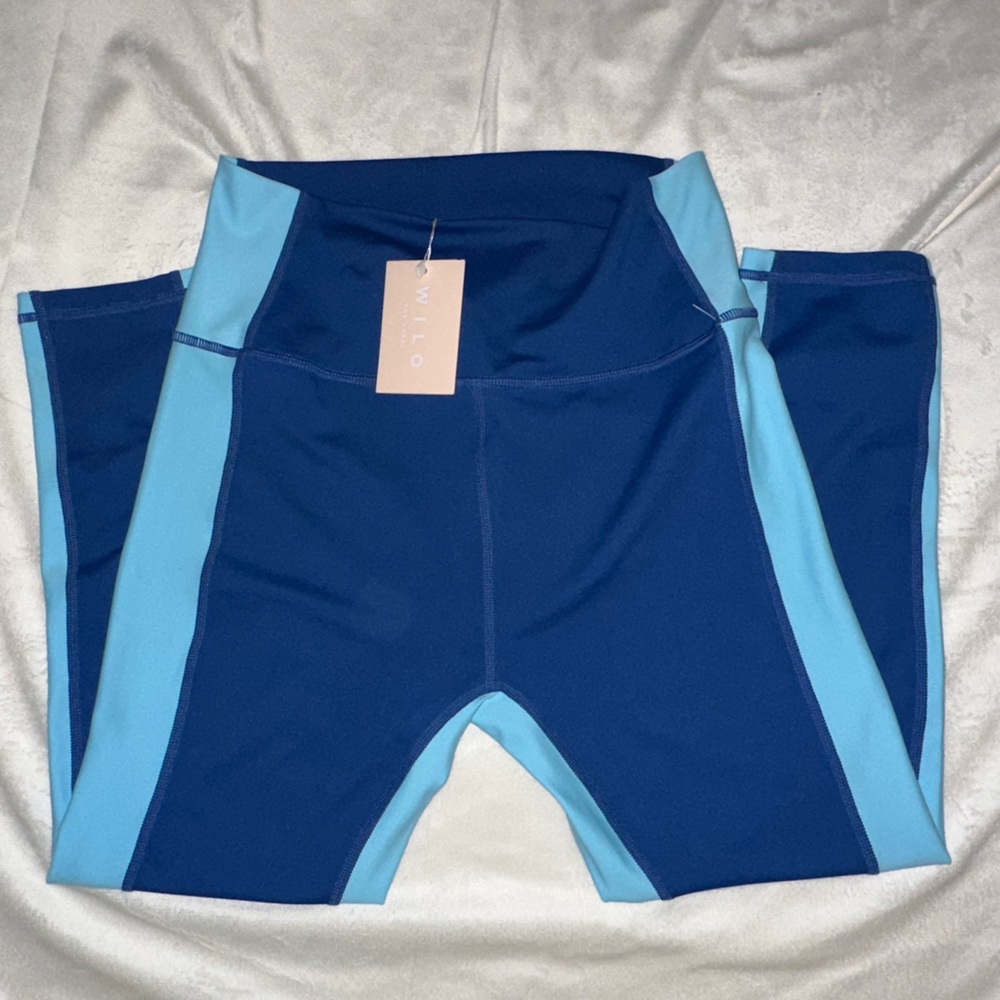 COPY - NWT Womens Wilo Blue colorblock leggings